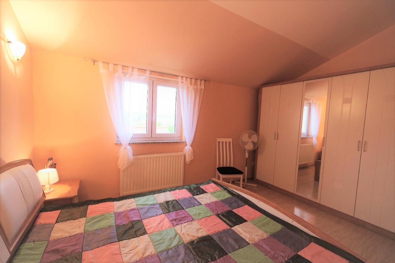 Apartments Coral, Klimno, Island Krk Eksteriør billede