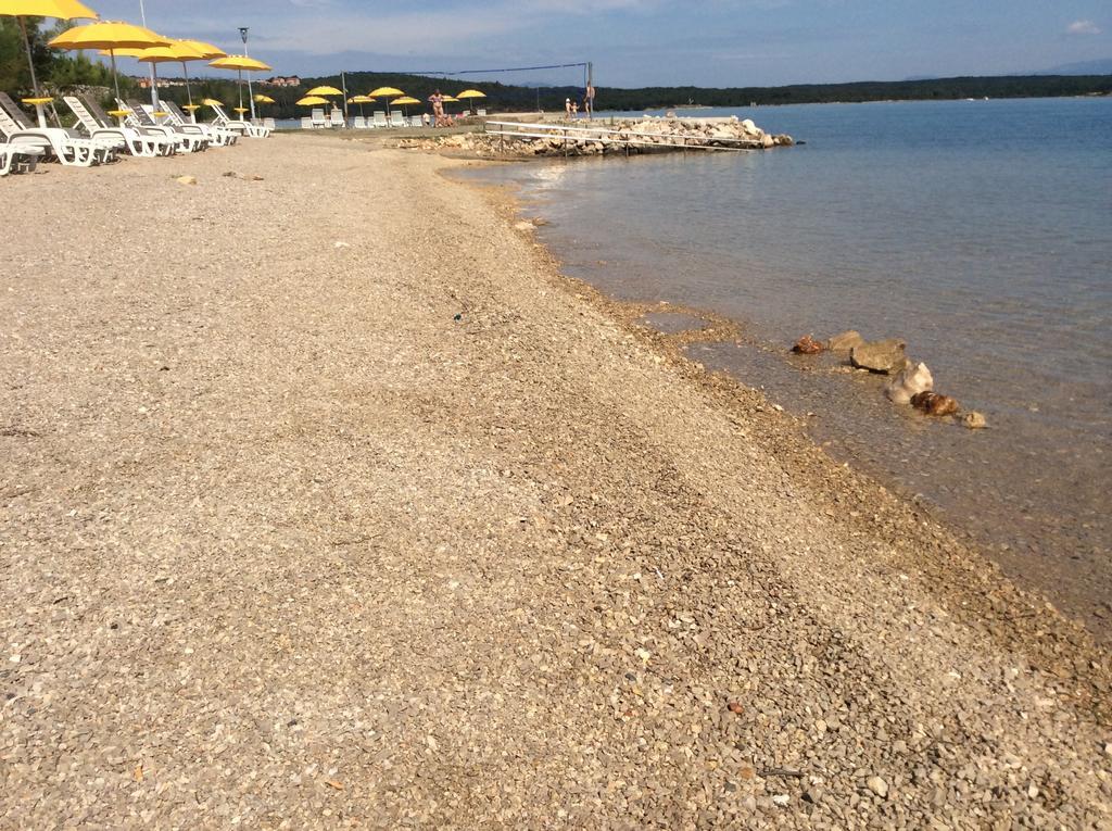 Apartments Coral, Klimno, Island Krk Eksteriør billede